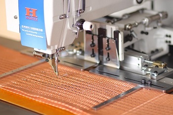  Heavy duty industrial sewing machine in Czech Republic